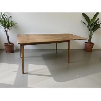 Pikendatav söögilaud EKHOLM tamm/rustic peits 140(240)cm  Pikendatav söögilaud EKHOLM tamm/rustic peits 140(240)cm